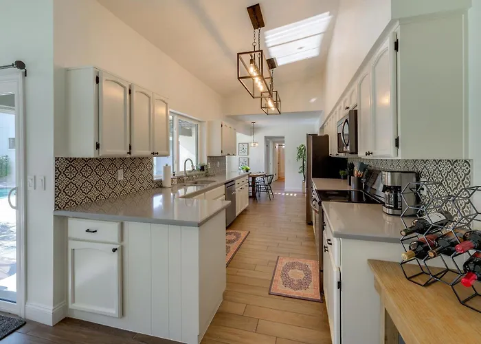 Holiday home Heated Pool, Game Room: Family In Tempe! *