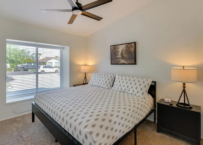 Heated Pool, Game Room: Family In Tempe! Tempe