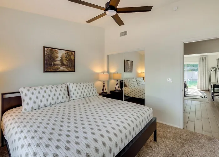 Heated Pool, Game Room: Family In Tempe! *