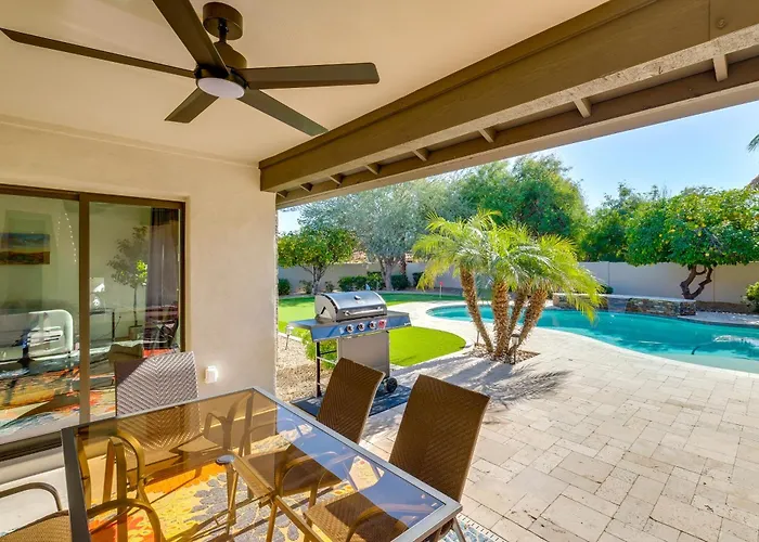 Heated Pool, Game Room: Family In Tempe! Holiday home